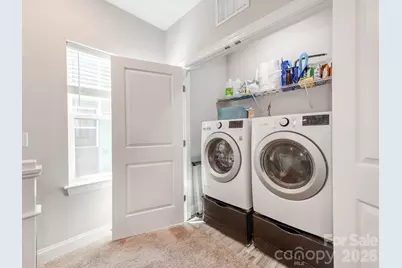 8753 Aspinwall Drive, Charlotte, NC 28216 - Photo 33