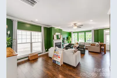 8753 Aspinwall Drive, Charlotte, NC 28216 - Photo 11