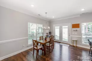 8753 Aspinwall Dr, Charlotte, NC 28216 - Photo 9