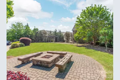 8753 Aspinwall Drive, Charlotte, NC 28216 - Photo 39
