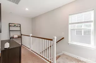8753 Aspinwall Dr, Charlotte, NC 28216 - Photo 19