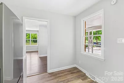 5320 Dolphin Lane, Charlotte, NC 28215 - Photo 13