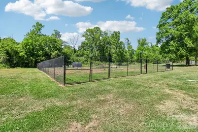 5320 Dolphin Lane, Charlotte, NC 28215 - Photo 35