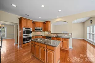8734 Savannah Rd, Harrisburg, NC 28075 - Photo 19