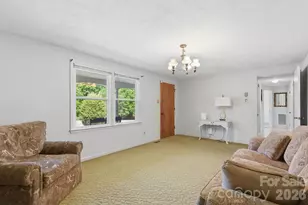 1480 21st St NE, Hickory, NC 28601 - Photo 5