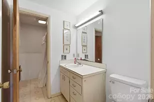 1480 21st St NE, Hickory, NC 28601 - Photo 29