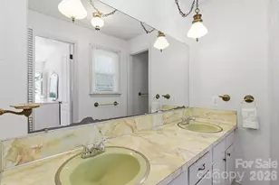 1480 21st St NE, Hickory, NC 28601 - Photo 23