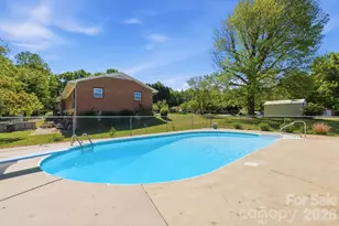 1480 21st St NE, Hickory, NC 28601 - Photo 33