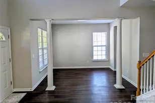 10932 Stone Trail Rd, Charlotte, NC 28213 - Photo 5