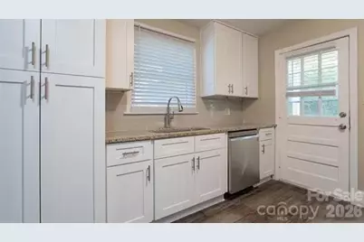 1645 Morningside Drive, Charlotte, NC 28205 - Photo 23