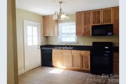 1645 Morningside Drive, Charlotte, NC 28205 - Photo 7