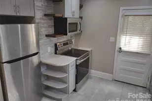 1645 Morningside Dr, Charlotte, NC 28205 - Photo 15