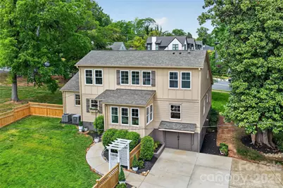 2501 Runnymede Lane, Charlotte, NC 28209 - Photo 37