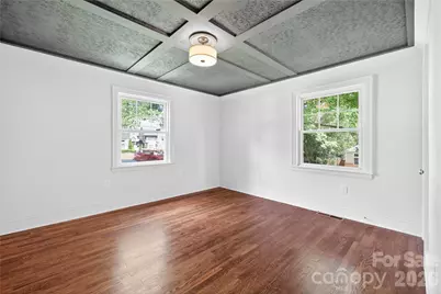 2501 Runnymede Lane, Charlotte, NC 28209 - Photo 19