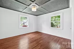 2501 Runnymede Ln, Charlotte, NC 28209 - Photo 19