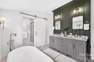 2501 Runnymede Ln, Charlotte, NC 28209 - Photo 29
