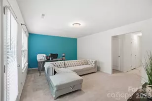 117 Langhorne Dr, Mount Holly, NC 28120 - Photo 3