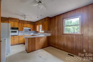 22271 Hwy 151 Hwy, McBee, SC 29101 - Photo 11
