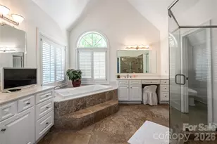 38 Pine Acre Blvd, Asheville, NC 28804 - Photo 25