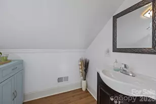 2414 Hassell Pl, Charlotte, NC 28209 - Photo 25