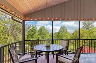 817 Greenwood Dr, Hendersonville, NC 28791 - Photo 31