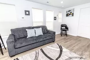 1101 N Main St, Salisbury, NC 28144 - Photo 7