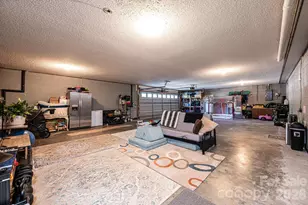 1896 Bakers Glade Ln, Hickory, NC 28602 - Photo 29
