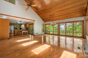 24 Smokey Rd, Asheville, NC 28803 - Photo 11
