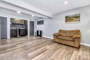 13 Spring Lake Dr, Fletcher, NC 28732 - Photo 27
