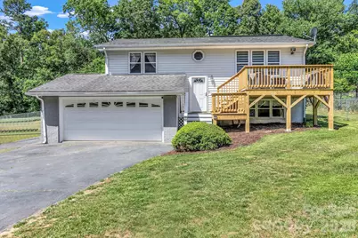 13 Spring Lake Drive, Fletcher, NC 28732 - Photo 1