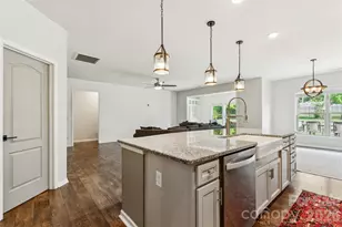 12633 Heritage Vista Dr, Huntersville, NC 28078 - Photo 5