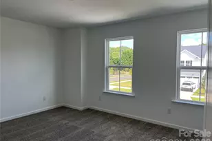 12109 Bradshaw Ct, Charlotte, NC 28278 - Photo 15