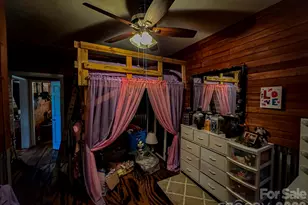 416 E Washington Ave, Bessemer City, NC 28016 - Photo 9