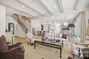 2710 Briarcliff Pl, Charlotte, NC 28207 - Photo 9
