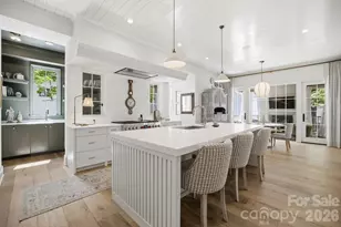 2710 Briarcliff Pl, Charlotte, NC 28207 - Photo 13