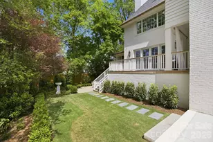 2710 Briarcliff Pl, Charlotte, NC 28207 - Photo 39