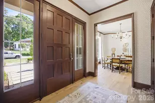 2710 Briarcliff Pl, Charlotte, NC 28207 - Photo 3
