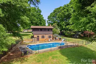 3634 Brookwood Dr, Maiden, NC 28650 - Photo 13