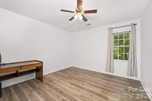 8908 Leinster Dr, Charlotte, NC 28277 - Photo 27