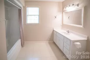 1421 Windsor St NE, Lenoir, NC 28645 - Photo 19