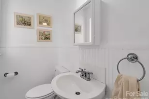 159 Arlington St, Forest City, NC 28043 - Photo 15