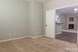 17224 Cambridge Woods Ct, Charlotte, NC 28277 - Photo 11