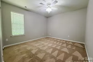 17224 Cambridge Woods Ct, Charlotte, NC 28277 - Photo 21
