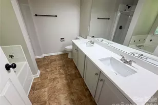 17224 Cambridge Woods Ct, Charlotte, NC 28277 - Photo 29