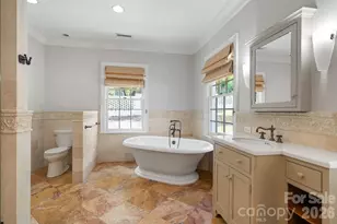 3135 Loma Ln, Charlotte, NC 28205 - Photo 17