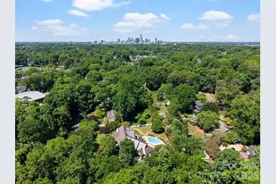 3135 Loma Lane, Charlotte, NC 28205 - Photo 3