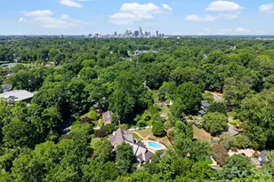3135 Loma Ln, Charlotte, NC 28205 - Photo 3