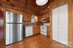 276 Oleta Mill Trail, Hendersonville, NC 28792 - Photo 15