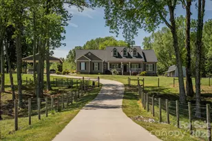 165 Lewis Farm Rd, Bessemer City, NC 28016 - Photo 3
