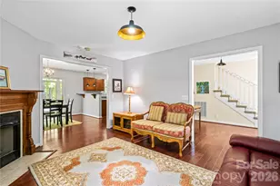 27 Sunview Cir, Arden, NC 28704 - Photo 5
